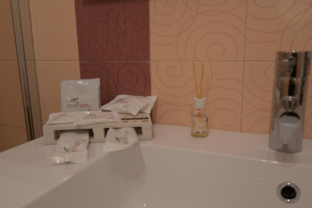 Clc Home B&B コゼンツァ エクステリア 写真