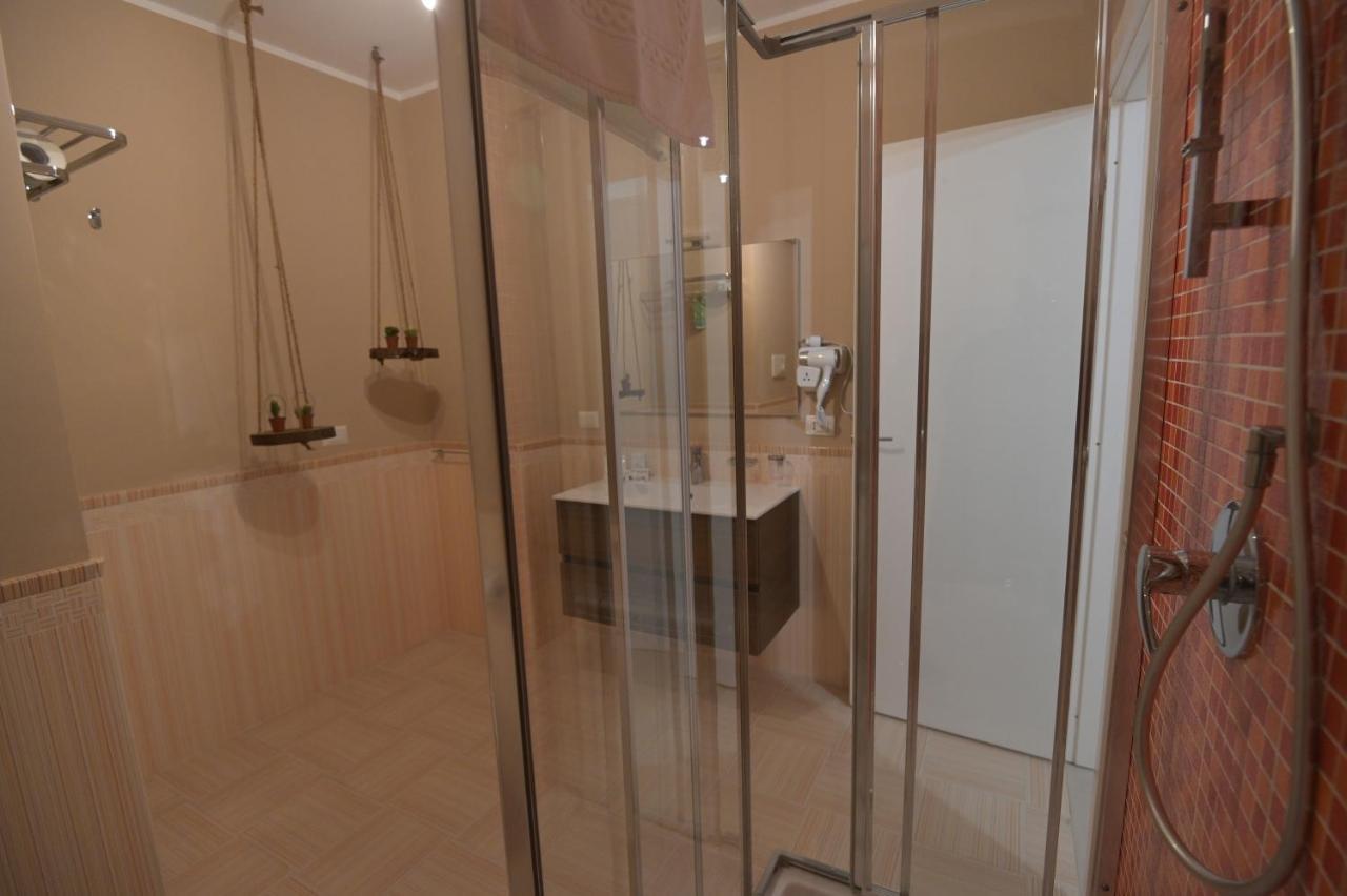 Clc Home B&B コゼンツァ エクステリア 写真