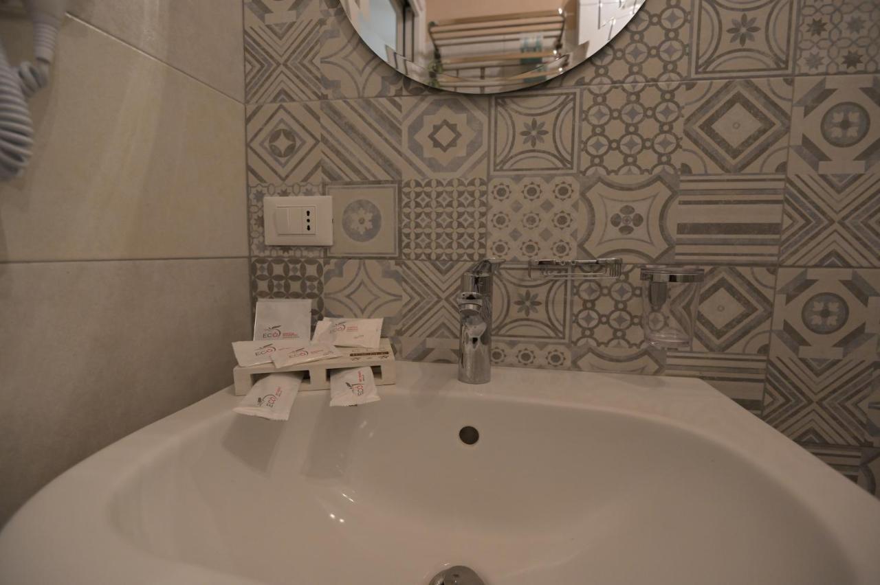 Clc Home B&B コゼンツァ エクステリア 写真
